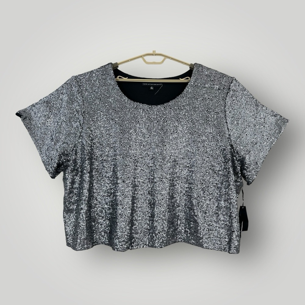 NEW Torrid Insider Collection Top Sz 5 Black Short Sleeve Silver Sequin NWT $48